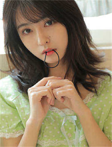 《女村长》