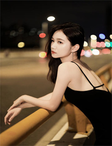 《粗大征服岳女双飞》