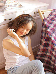 《假面骑士甲斗王》