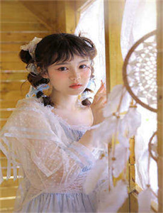 《性感美女扣逼》