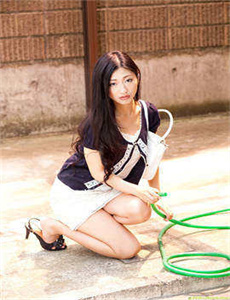 《新白发魔女传蒋勤勤》
